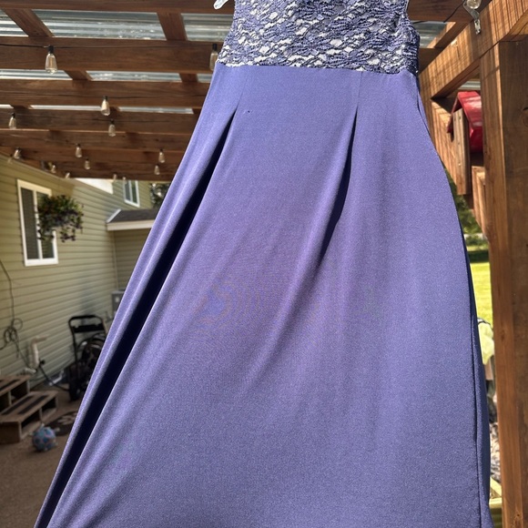Dress Barn Asymmetrical Ruched Blue Sparkling Embellishment Gown Women’s 10 EUC - Picture 4 of 16